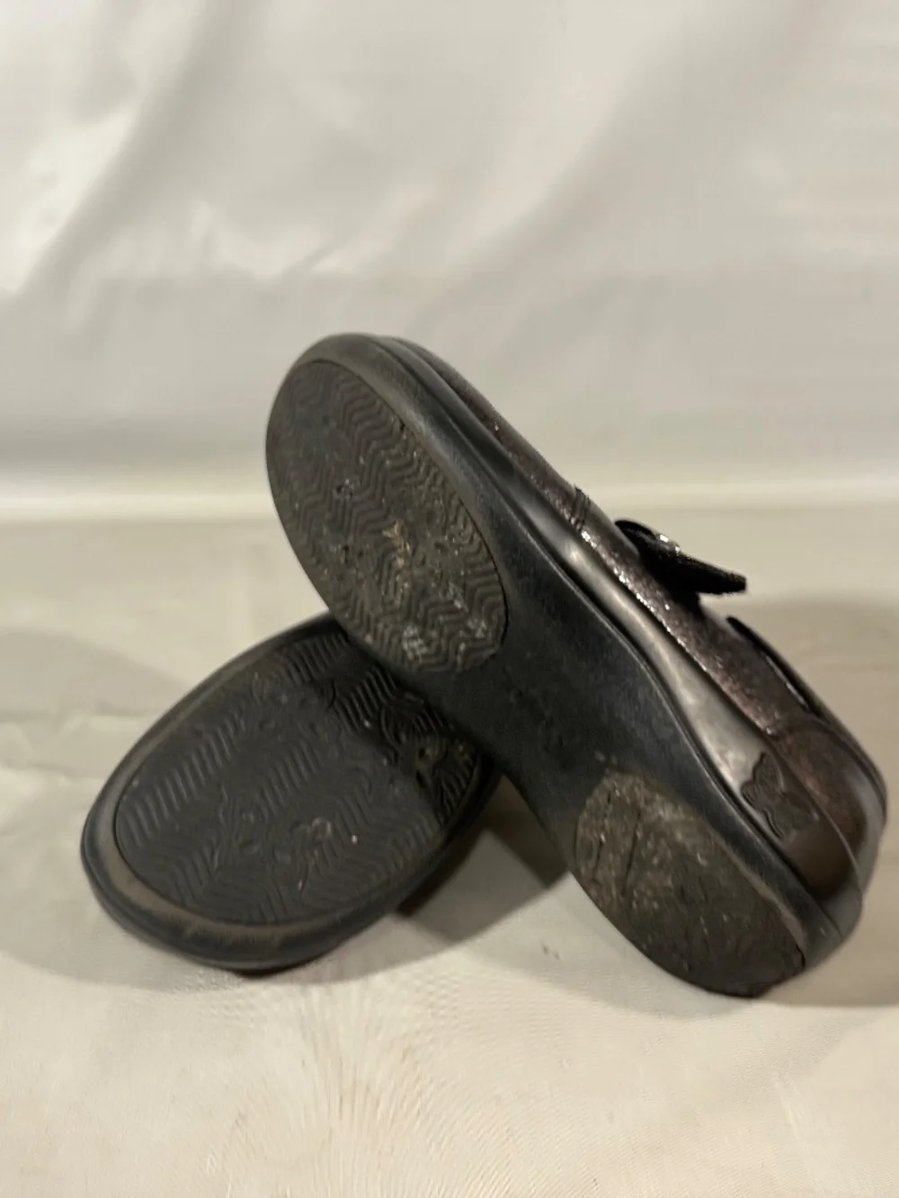 Alegria PG Lite Khloe Slip-On Black Metallic Nursing Work Shoes Size 37 (6.5-7)